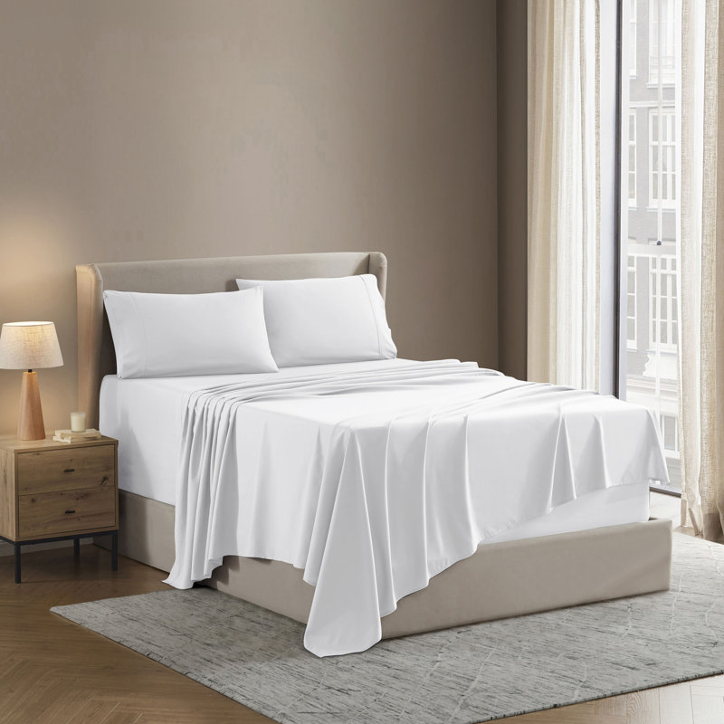 Luxury Collection Classic Silky Thread Sheet Set, Polar White, Full XL Sheet Set with1 Fitted Sheet+2 Pillowcases