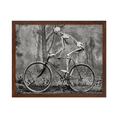 Squelette à vélo