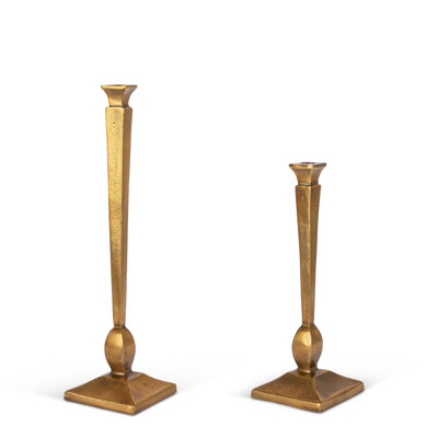 Manor Candlestick