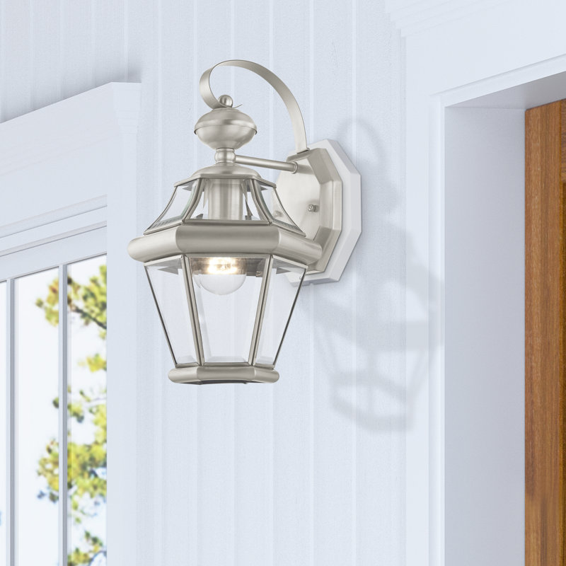 Lanterne murale d'extérieur en verre biseauté Creason, H 14 po x l 8,5 po x P 8 po, Nickel brossé