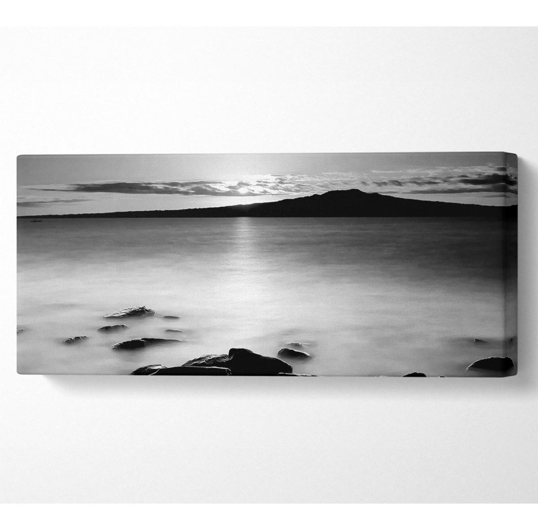 Ocean Mist Reflections B N W Panoramaleinwand