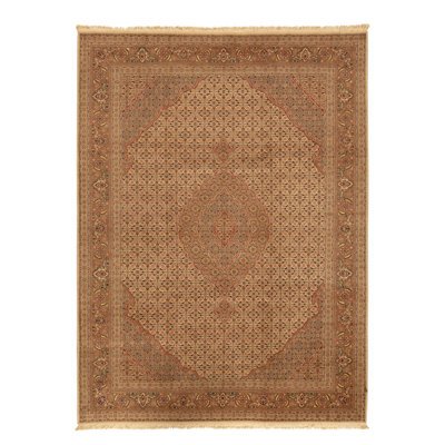 Hand Knotted Wool Oriental Area Rug in Multi