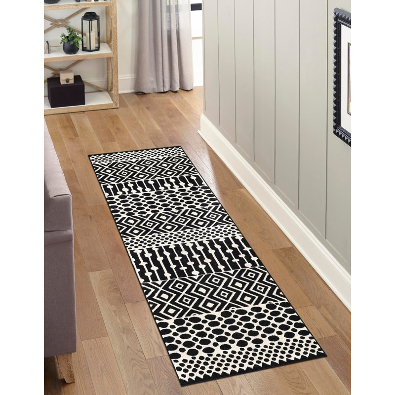 Moda Tondi Rug, Runner 2'7" x 12'