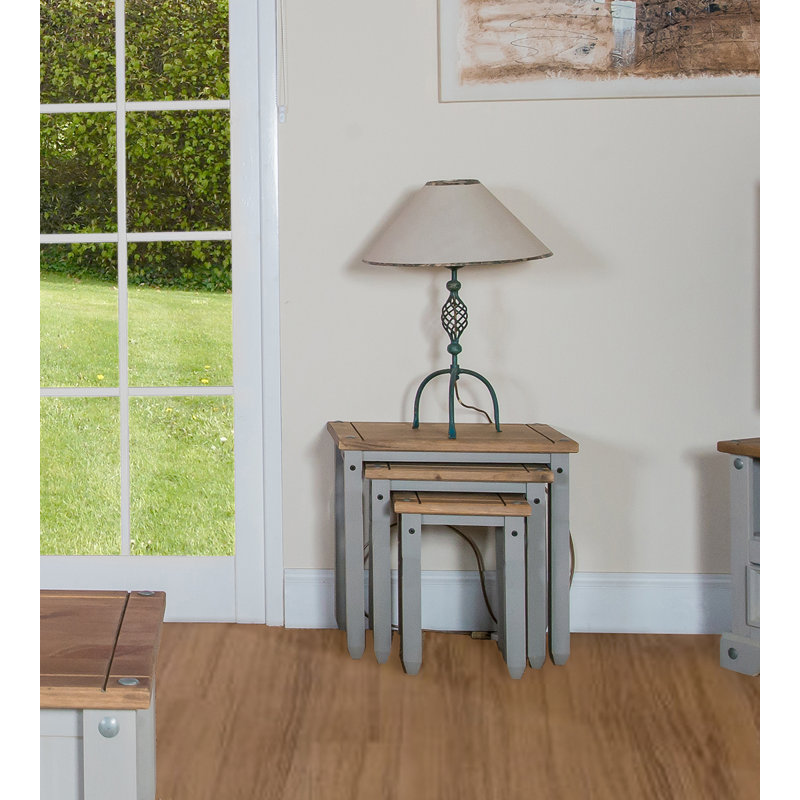 Tables d’imbrication en bois 3 pièces Chavez