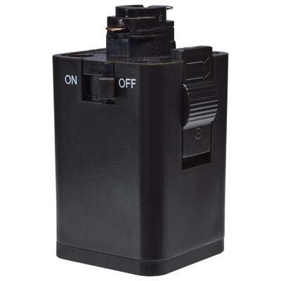Adaptateur de prise de courant;
