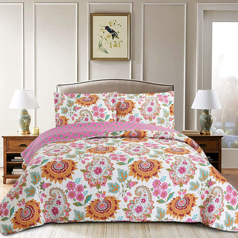 Hand Knotted Floral Quilt