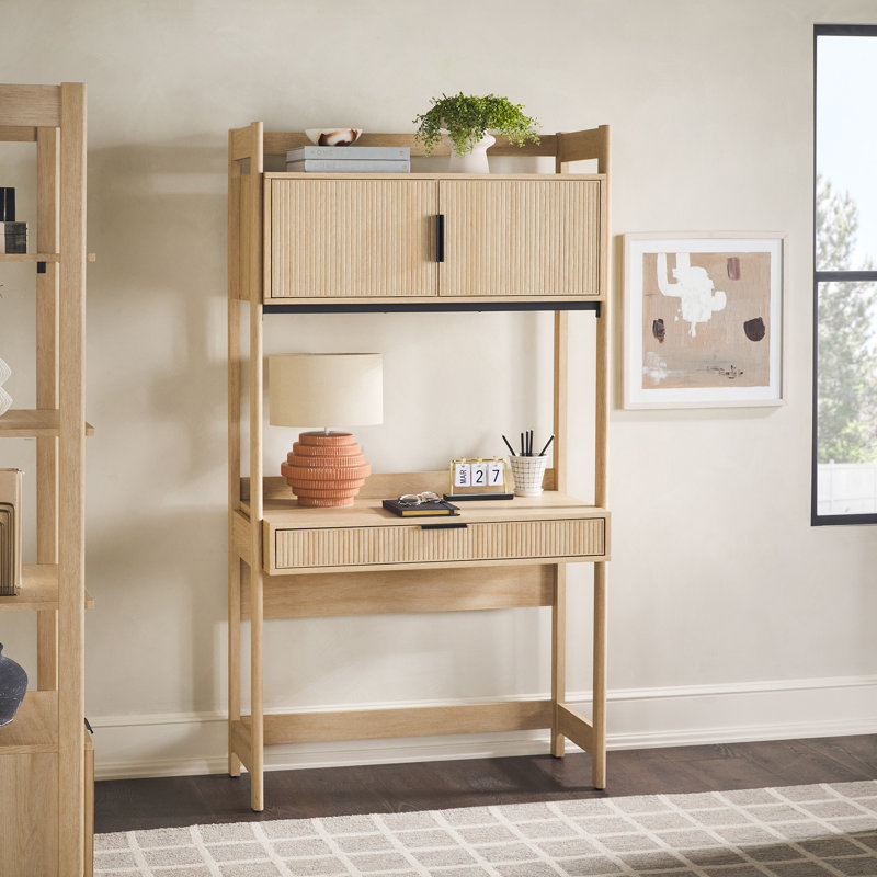 Jorah Reeded Desk with Hutch and Drawers Plus Tech Management, Coastal Oak