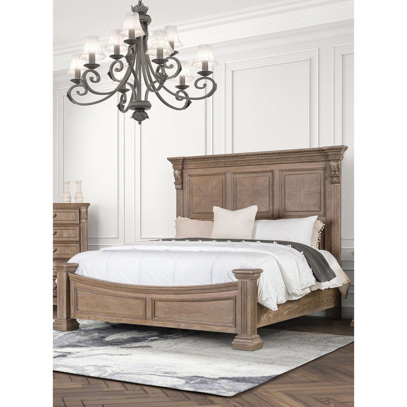 Lit pour très grand lit, tête de lit à panneau, bois massif, chêne vieilli, conception traditionnelle, moulures dentelées, poteaux, détails, style unique, style, structure de type lit avec largeur de produit en caoutchouc