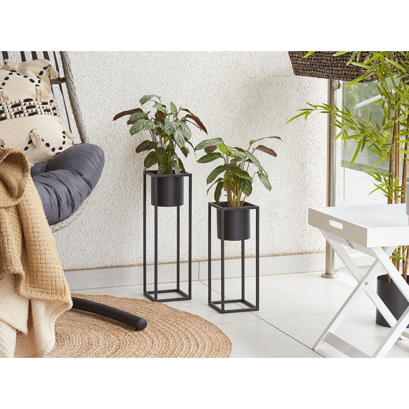 Lilie Metal Cachepot, 50cm H x 15cm W x 15cm D