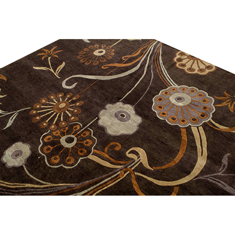 Floral Area Rug in Dark Brown/Yellow/Ivory