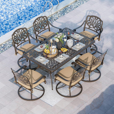 Aubreyanna 6 - Person 59 L Outdoor