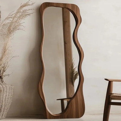 Miroir pleine grandeur à fixation murale