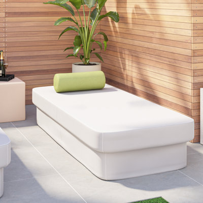 Cot Resort Chaise Lounge