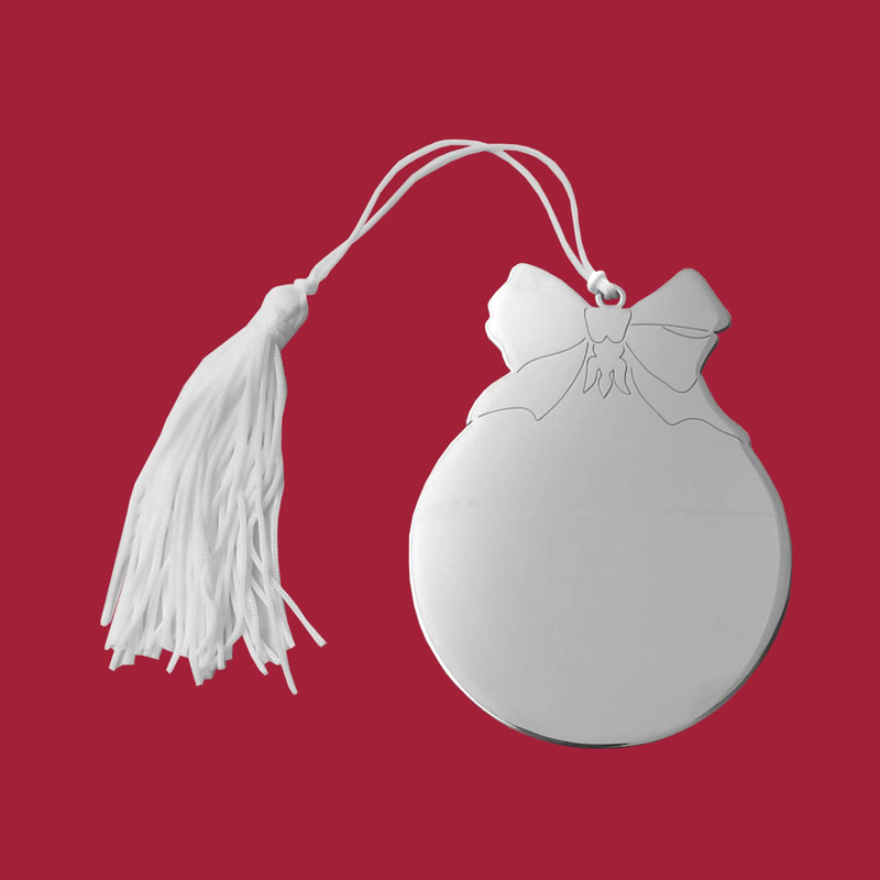 Ornement boule avec pampille blanc