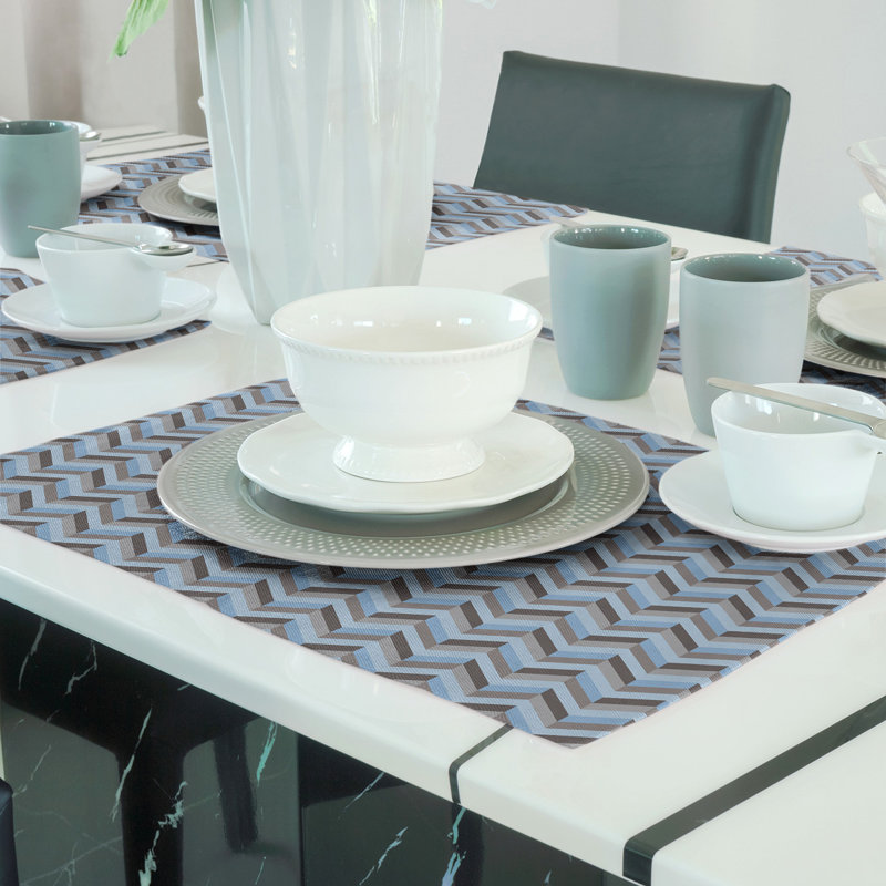 Napperon en coton 18 po chevrons, Bleu / Brun
