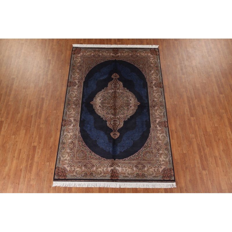 Tapis traditionnel bleu 7 x 10