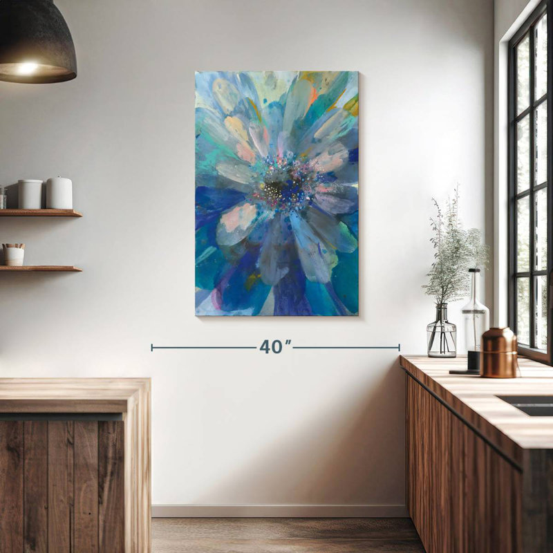 Avery Intensity I, 39" H x 26" W