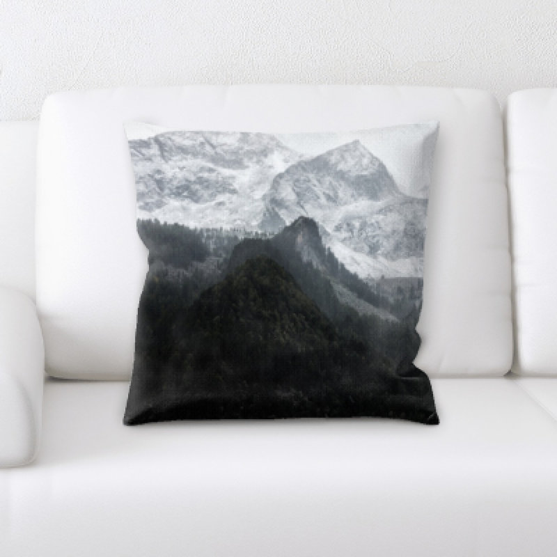 Winter Feeling Throw Pillow