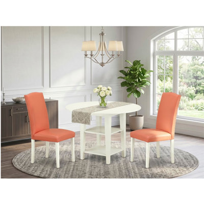 L'ensemble de table de salle à manger 3 pièces comprend une table de salle à manger ronde avec feuilles et tablettes Dropleaf et 2 chaises rembourrées en similicuir flamant rose, blanc lin