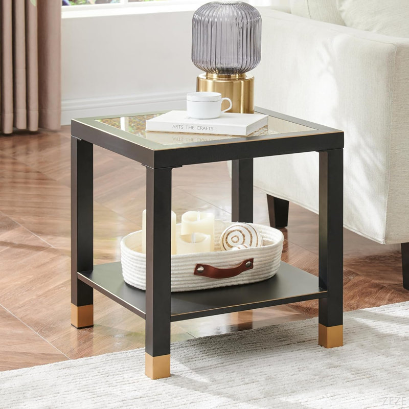 Table d'appoint carrée avec tablette, table d'appoint de style boho pour le salon, table de bout en verre trempé avec structure en métal, table de chevet pour la chambre à coucher