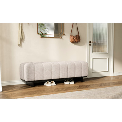 Banc d'intérieur pour la salle à manger et le salon, revêtement en chenille avoine, 250 lb, pieds en bois d'hévéa, 62,04 L x 18,12 l, canaux - espaces de vie de style design, décoration