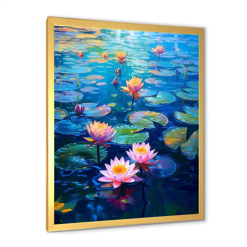 Water Lily Embrace sur toile, Cadre doré simple, H 44 po x l 34 po x P 1,5 po