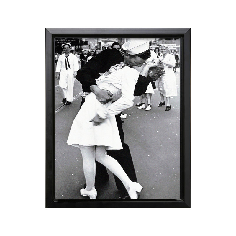 V-J Day Kiss, Black Framed, Canvas, 08"H x 10"W