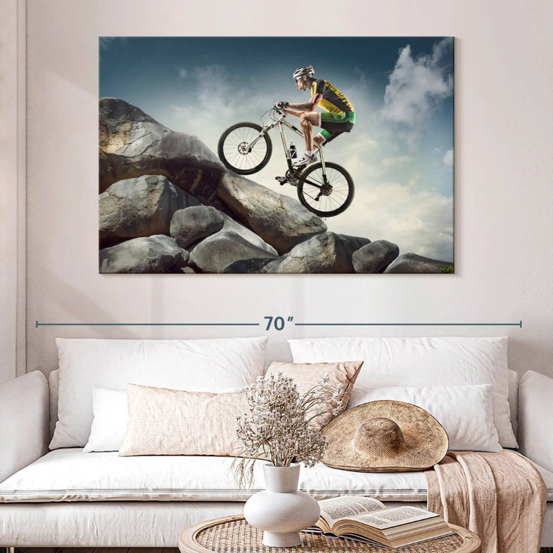Mehar Cyclist Uphill, H 34 po x l 51 po