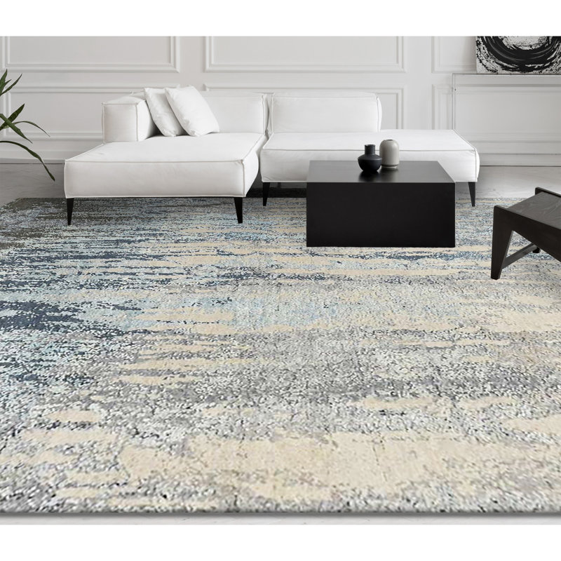 Abstract Area Rug in Ivory/Light Blue