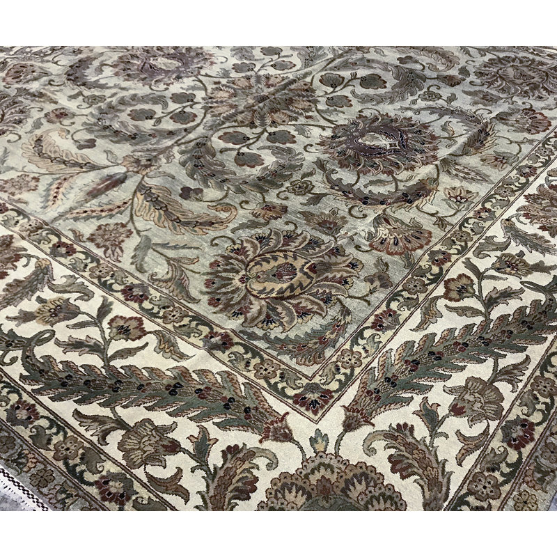 Mountain King Wool Oriental Area Rug
