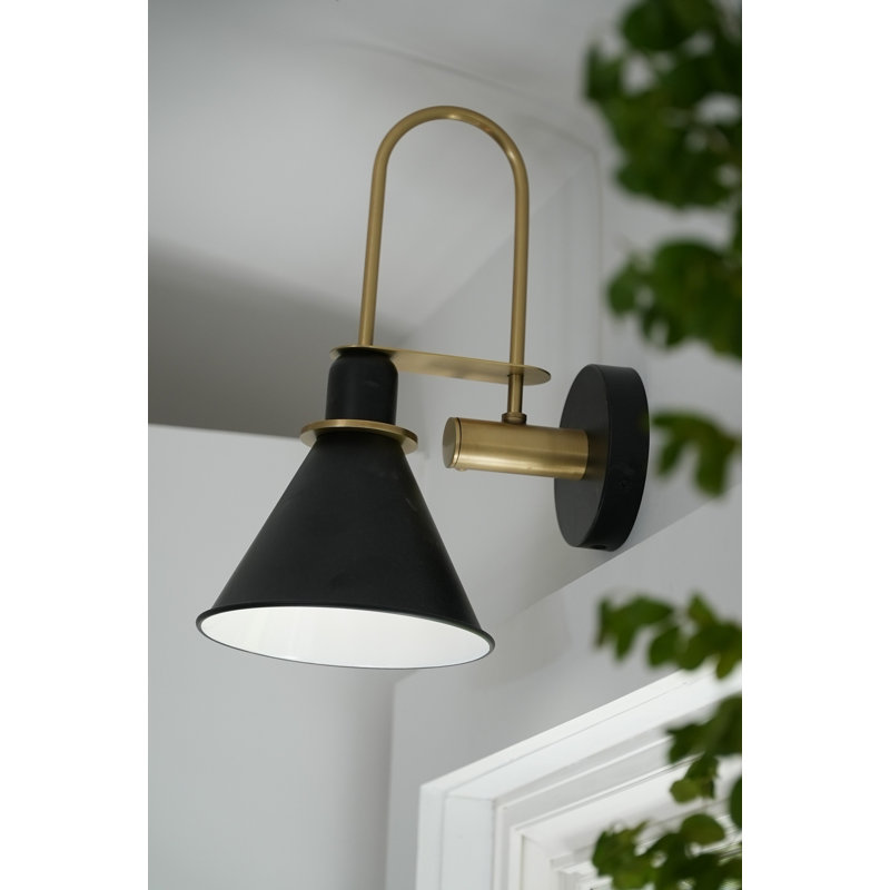 Alston Barn Light, Matte Black