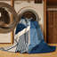 Tapis bleu lavable à la machine lavable à la machine Manhasset-968018963