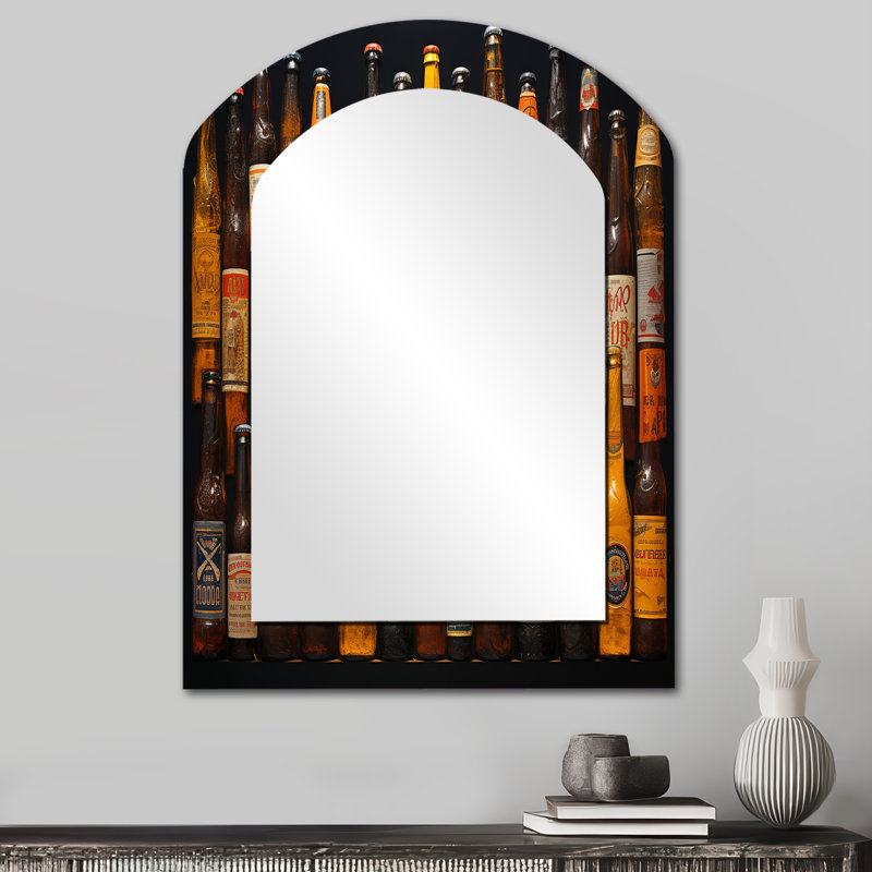 «Beer Bottles Collage IX - Miroir asymétrique bière, miroir mural décoratif orange, impression sur métal, 34 po x 25 po