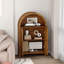 Armoire d'appoint arquée étroite et riche en bois massif sculpté à la main avec tablette ouverte 44,4 pouces Rich Brown