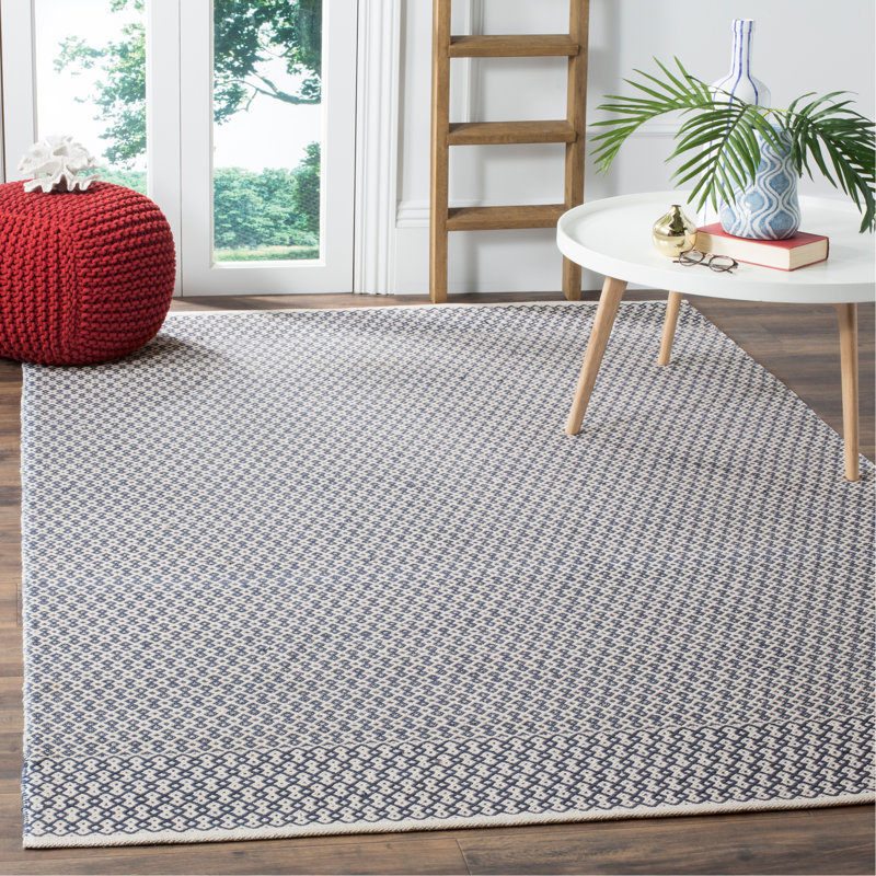 Tapis ivoire / bleu marine en coton tissé à plat à la main Bester, Rectangle 6 pi x 9 pi