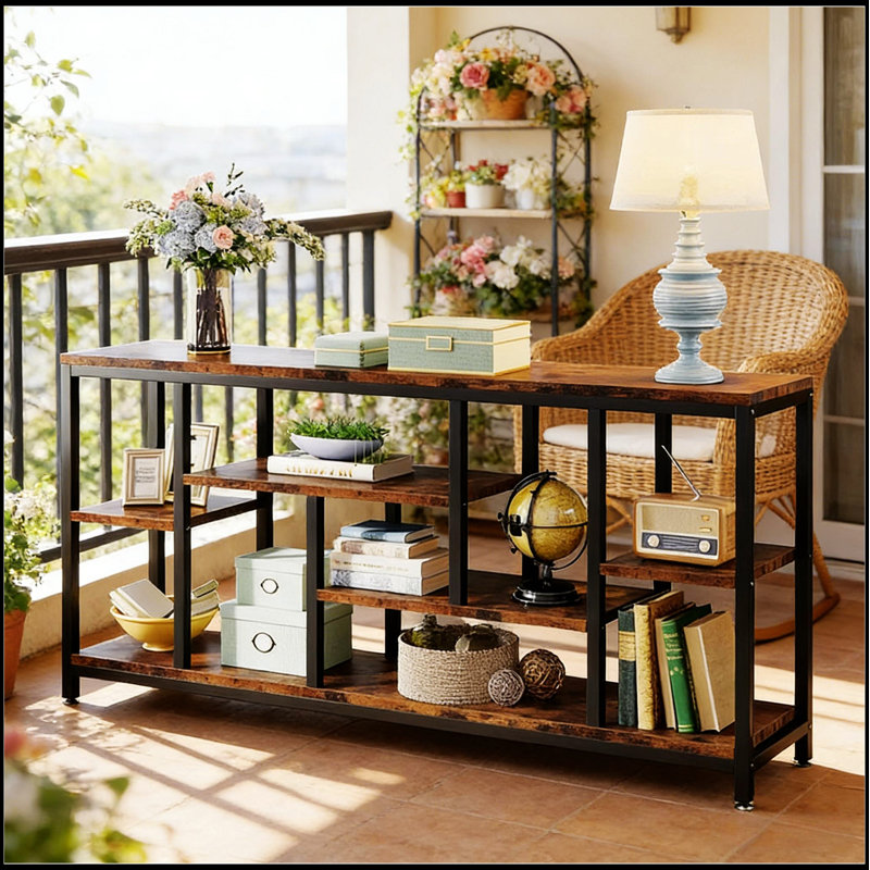 Table d'appoint industrielle attrayante avec tablettes à plusieurs niveaux et design rustique pour un rangement et une décoration améliorés