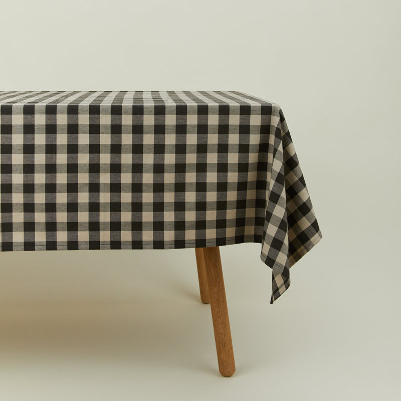Essential Gingham Tablecloth, Black/Light Gray