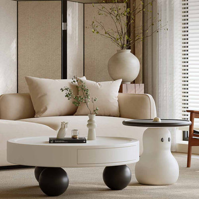 Cream style creative design round tea table