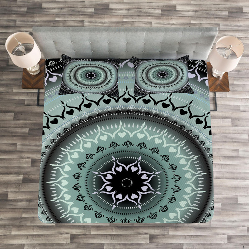 Mandala Eclectic Polyester Floral Coverlet, King Coverlet + 2 Shams