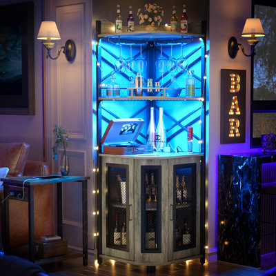 Armoire de bar avec rangement pour bouteilles de vin et bande à DEL Xachary 64,2 po de hauteur, 25,6 po de largeur