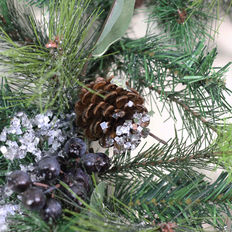 24-Inch Unlit Mixed Pine and Pine Cone Christmas Wreath