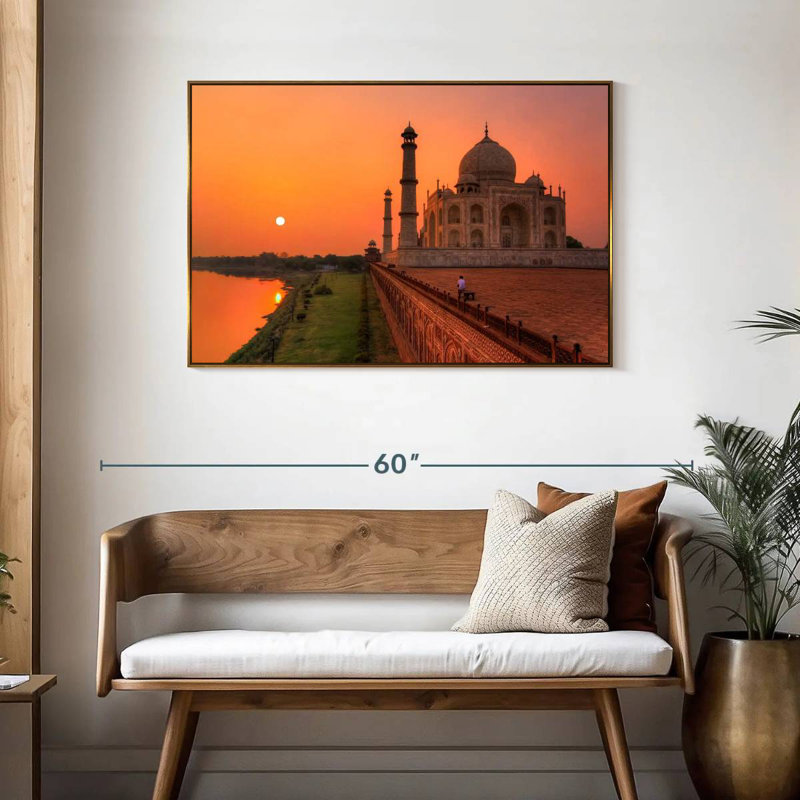 Taj Mahal Sunset Tour, Cadre flottant doré, 40 po x 27 po