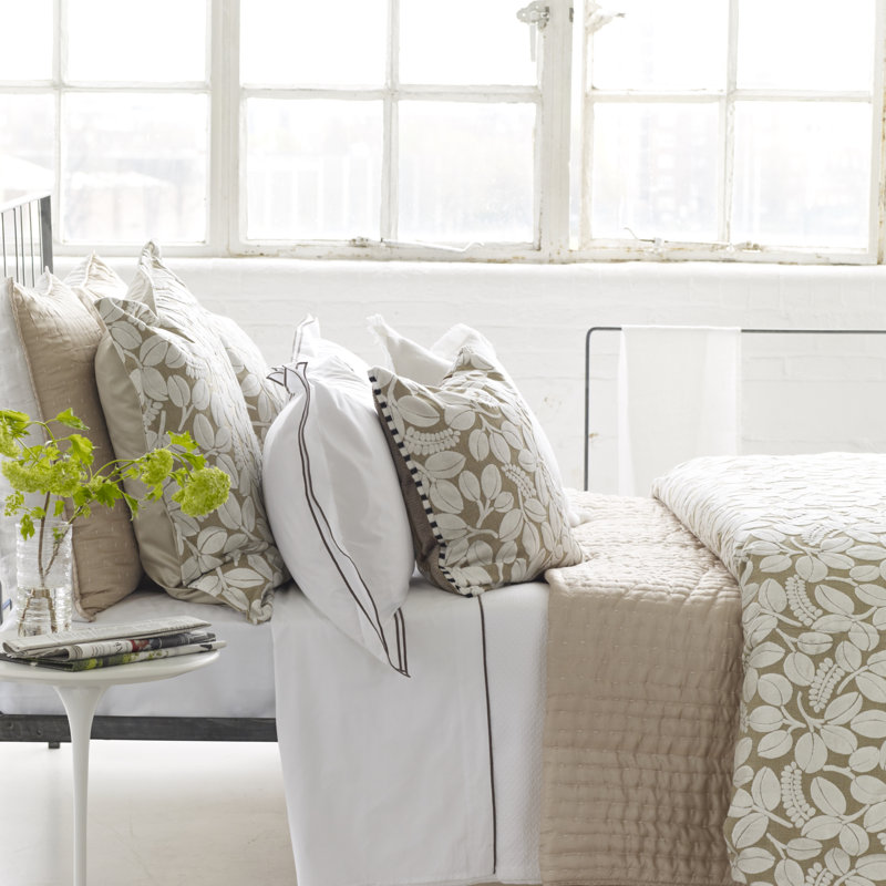 Chenevard Natural & Chalk Quilt, California King