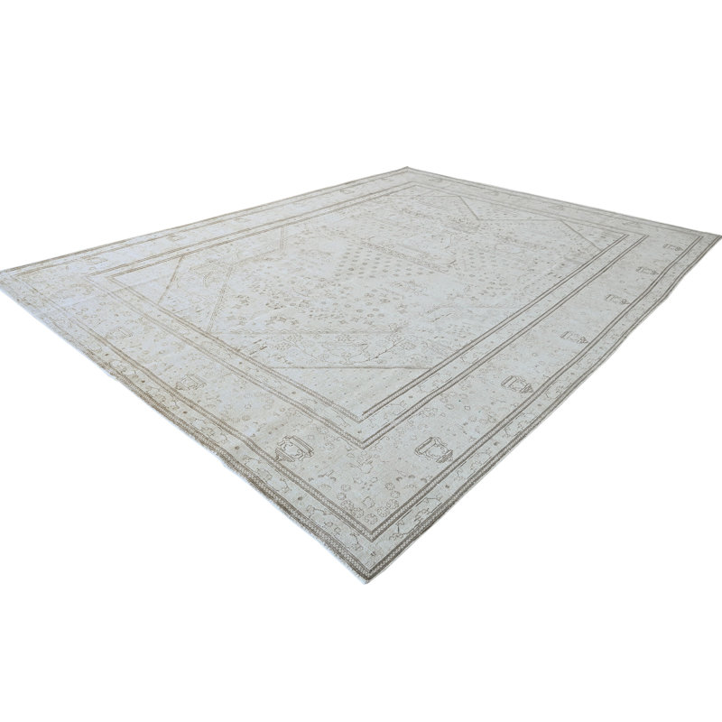 High-Quality Hand-Knotted Ivory Area Rug