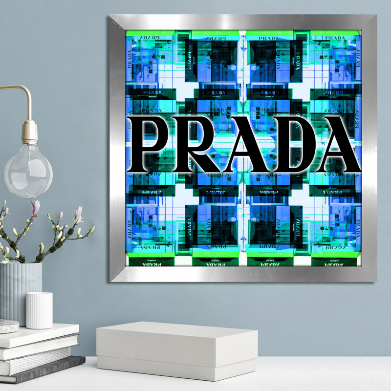 « shop prada blue », impression encadrée, H 19,5 po x l 19,5 po x P 1 po