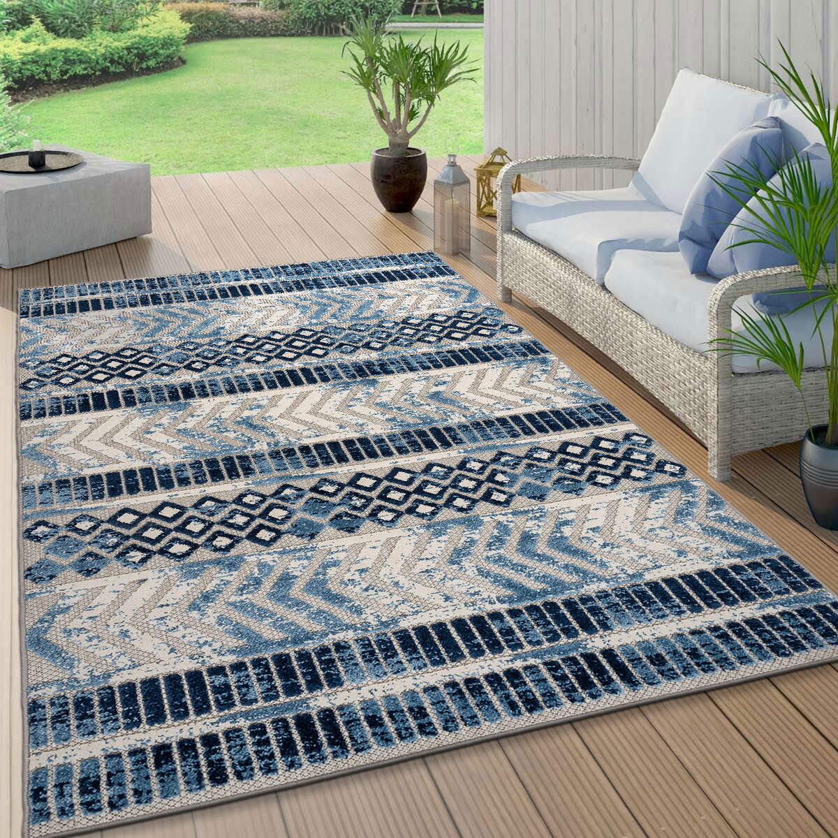 Union Rustic Ragin Cream/Gray/Blue Indoor/Outdoor Rug & Reviews