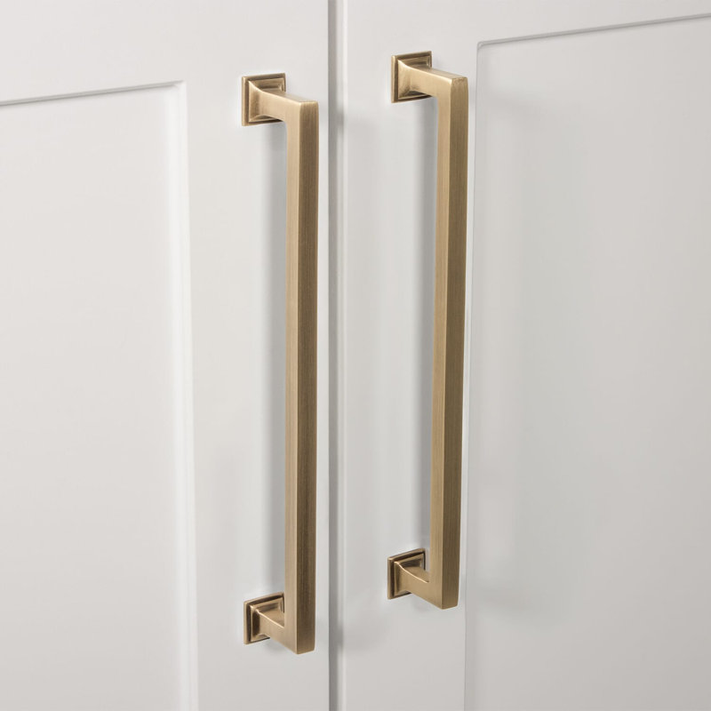 Grandeur Geneva 8" Brass Handle Pull, Vintage Brass