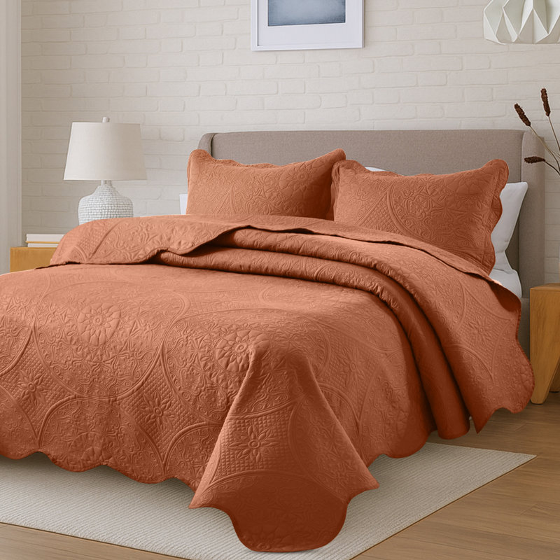 Floral Embossed Quilted Bedspread Set, Oversized and Lightweight Bedding Set with Pillow Shams, Rust