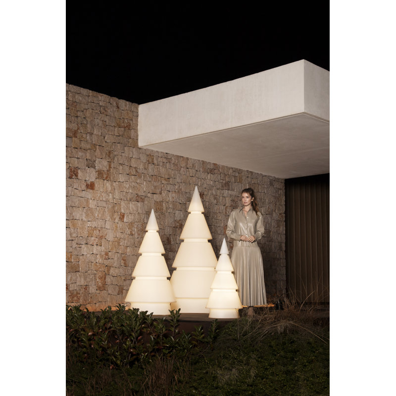 Forest Luz Matte Ice White Plug-In LED Outdoor Floor Lamp, 39.25" H x 19.75" W x 15.75" D, Plug-In