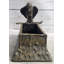 Figurines et sculptures de germut